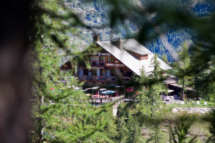 Chalet Hôtel de Serre Ratier à Chantemerle