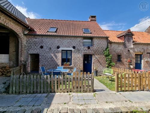 La ferme bleue à Lecelles