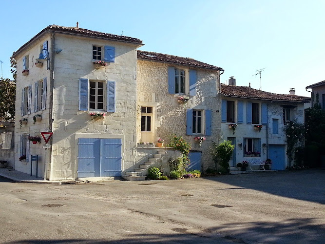 La Maison du Bonheur à Bourg-Charente