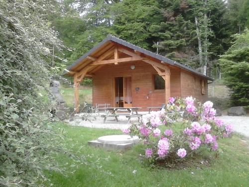 Les Chalets du bord du lac à Neuvic