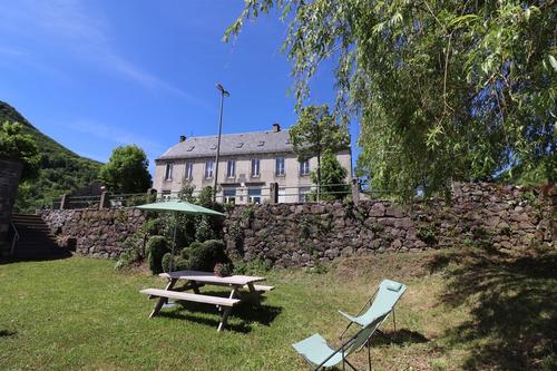 Le gîte de la vallée aux mille sources à BREZONS