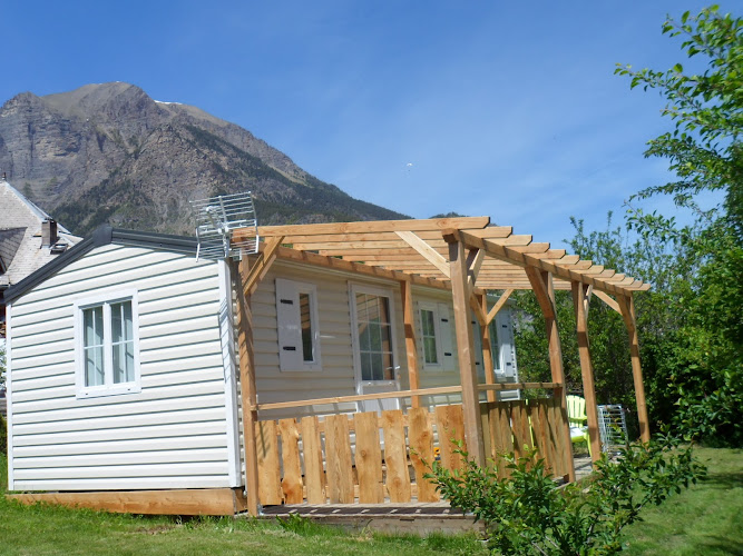 Camping à la ferme Les pommiers à Chteauroux-les-Alpes