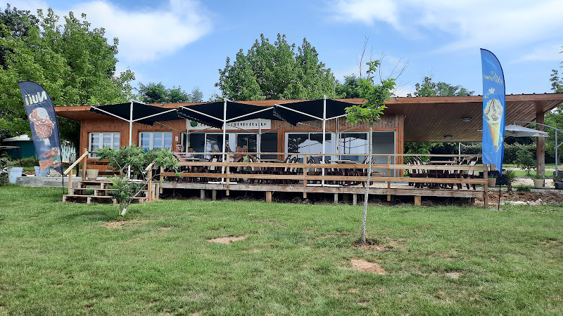 Camping Maroon oaks à Condat