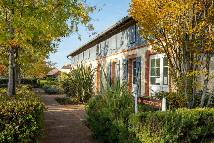 Les Pins Galants hôtel Résidence Et Séminaires