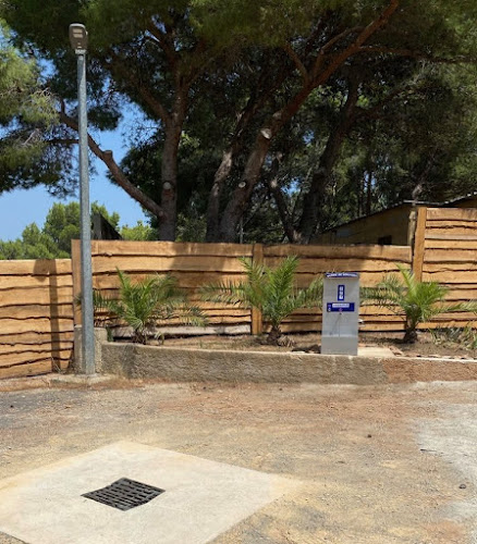 Camping Le Bois de Pins à Salses-le-Chteau