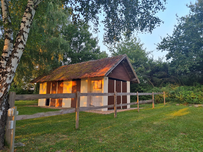 Camping de la reuille à Fléré-la-Rivière