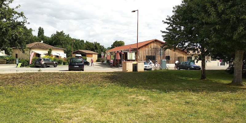Aire de Service Camping-Cars à Bioule