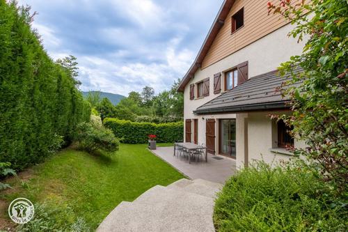 Gîte Lac et Montagnes à Nves-Parmelan