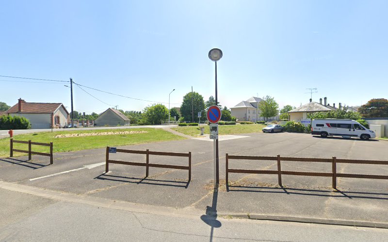 Aire de Camping Cars Cloyes-sur-le-Loir à Cloyes-les-Trois-Rivières