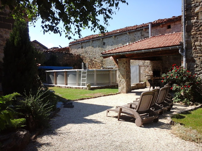Gîte de groupe du Dolmen de Poursanges à Langeac