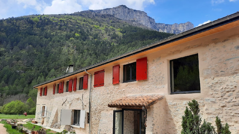 La Bergerie A Menee Chambres et Table D Hôtes