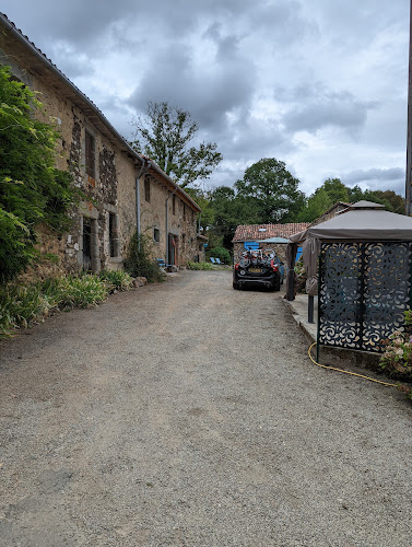 Chy an Pol Gites à Vernoux-en-Gtine