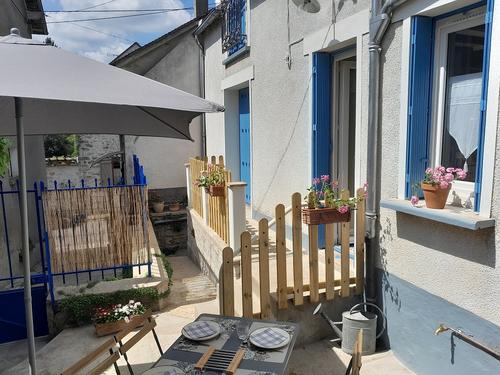 La maison d'à côté à Montigny-Sur-Loing