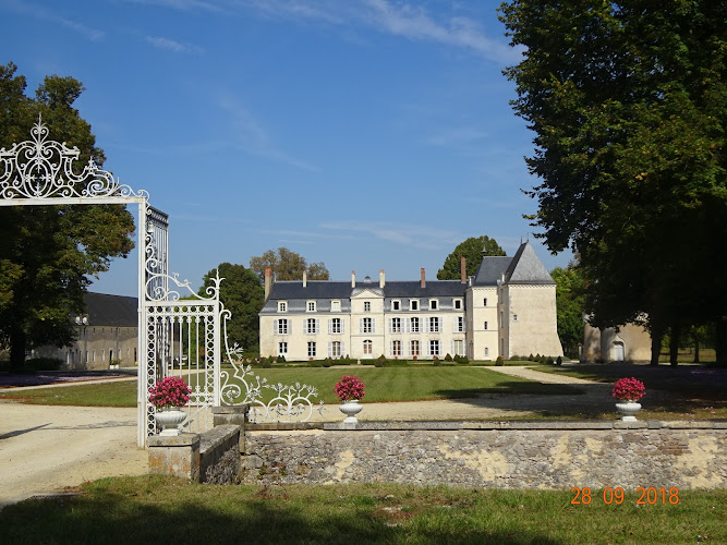 Chteau du Bouchet à Noyant-Villages