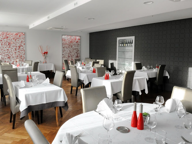 Hôtel Restaurant La Maison Blanche à Romanèche-Thorins