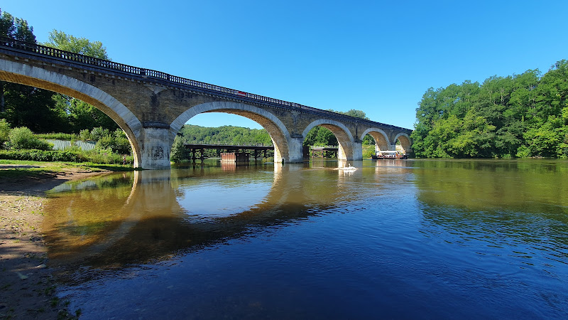 Camping Le à Beynac-et-Cazenac
