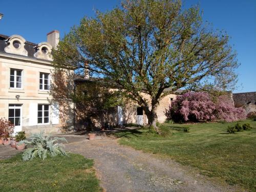 Le Gîte des Amandiers à Marnes