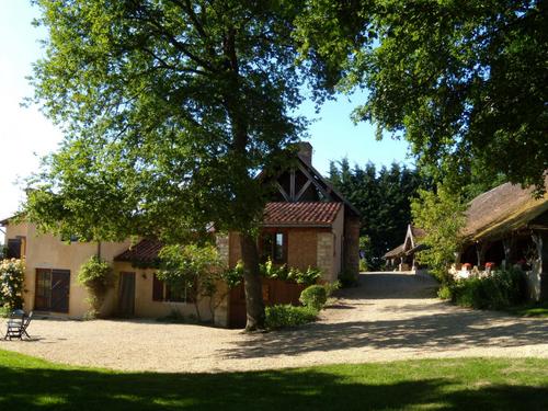 Gîte du Bois Doré à CHAPAIZE