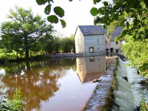 Le Moulin des Barthalots à GOUZON