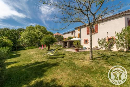 La Maison D a Côté à Montrevault-sur-Èvre