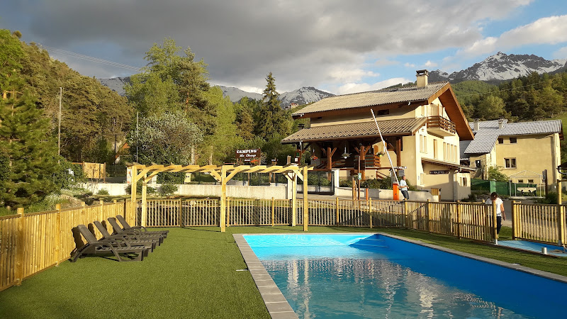 Camping La Chaup à Enchastrayes