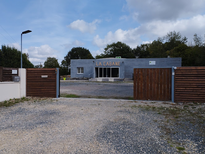 Aire de camping car La Cabane à Lésignac-Durand