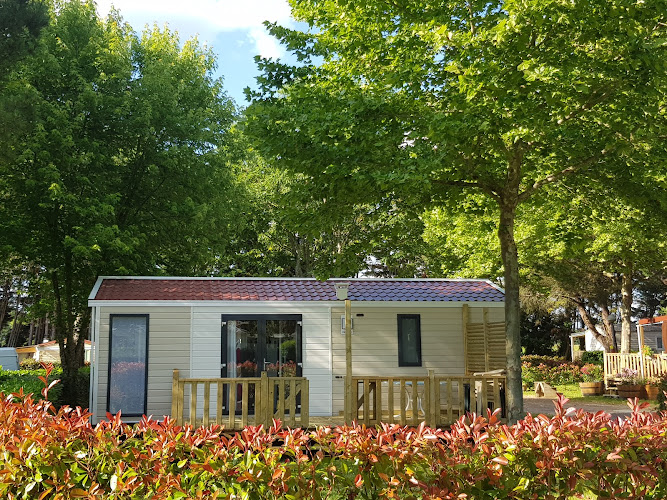 Camping le Paradou à Parcoul-Chenaud