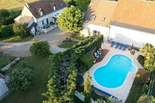 LA Mauguinière à Neuille Le Lierre