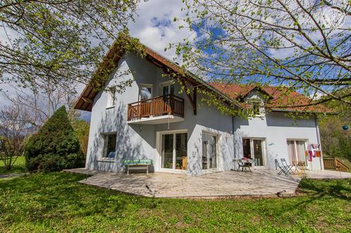 Gîte à LES MOLLETTES