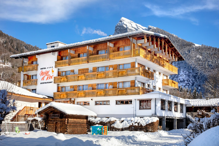 Chalet-Hôtel Neige et Roc, The Originals Relais à Samoëns