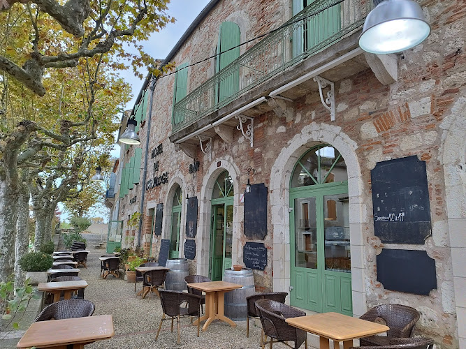 L Horloge hôtel restaurant à Auvillar