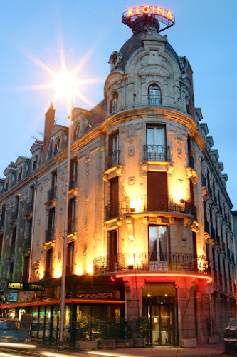 Hôtel Restaurant Le Regina à Le Puy
