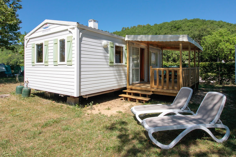 Camping Cascades à Saint-Cybranet