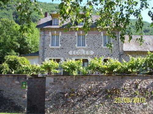 Gîte Ecole 1 à SOURSAC