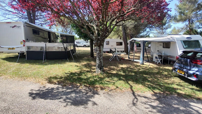 Camping Municipal de Villes-sur-Auzon à Villes-sur-Auzon