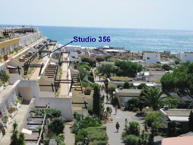 F and Ph. Naturist Cap d Agde Rental à Agde