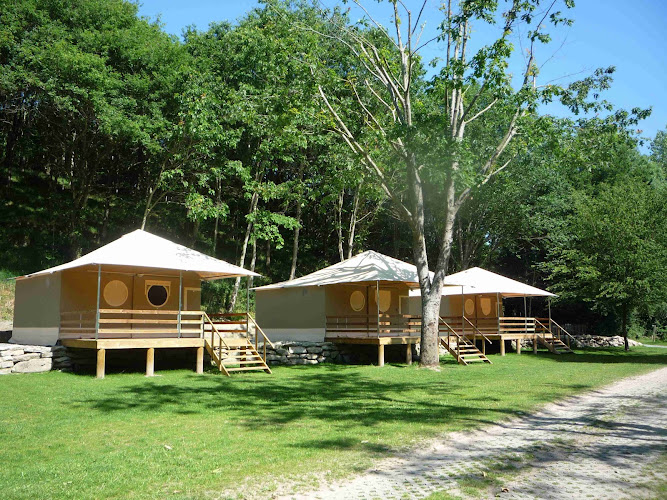 Camping La Vallée de Poupet à Saint-Malô-du-Bois