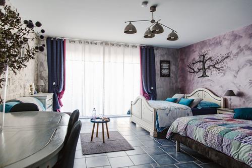 Chambre Chardon , Au caprice de l'âtre à Tonnoy