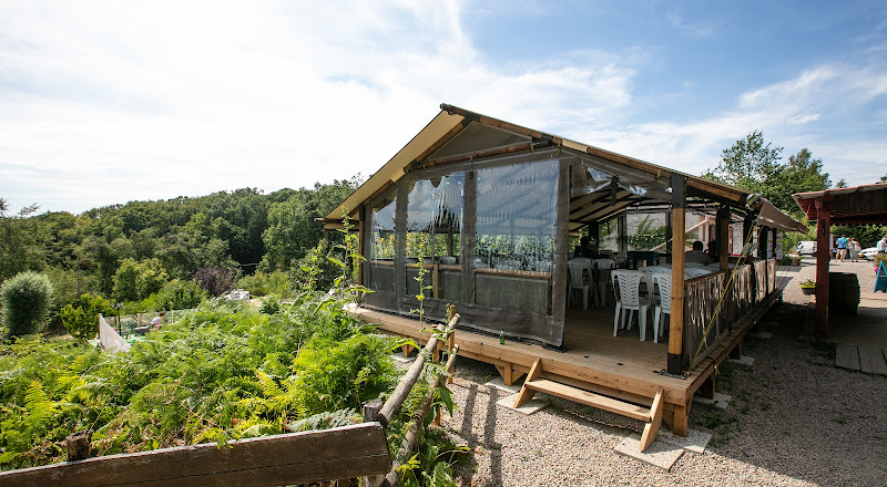 Camping en Bourgogne dans le Morvan à Saint-Léger-de-Fougeret