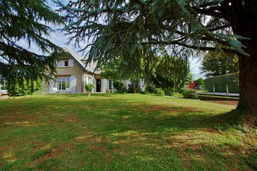 La maison du cerisier à TILHOUSE