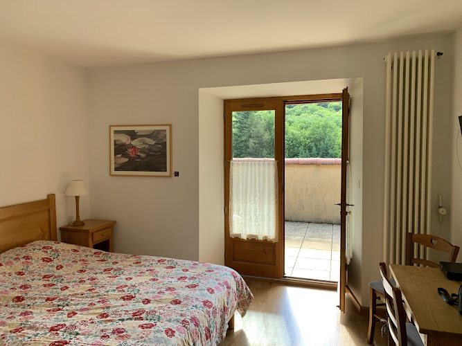 hôtel des Plantades à Laviolle