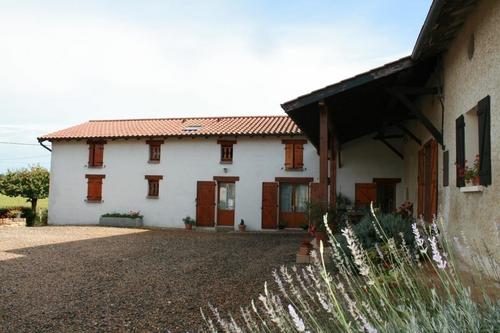 Chez Marie à la ferme à Peyzieux-Sur-Saone