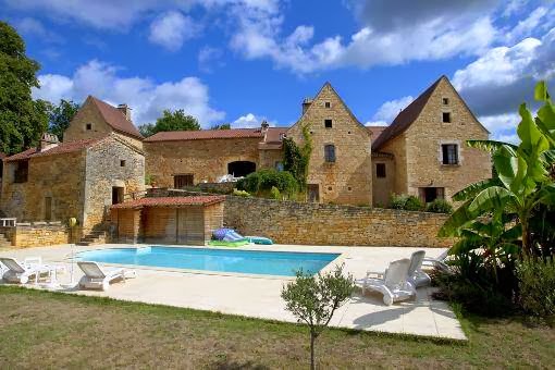 Gites Le Hameau du Peyrié à Saint-Front-sur-Lémance