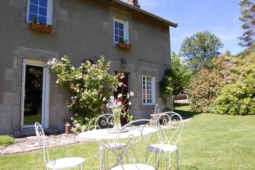 Le Châtaignier à Maisonnisses