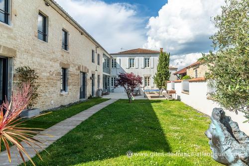 Le Domaine Ericarclem à Aigrefeuille D'aunis