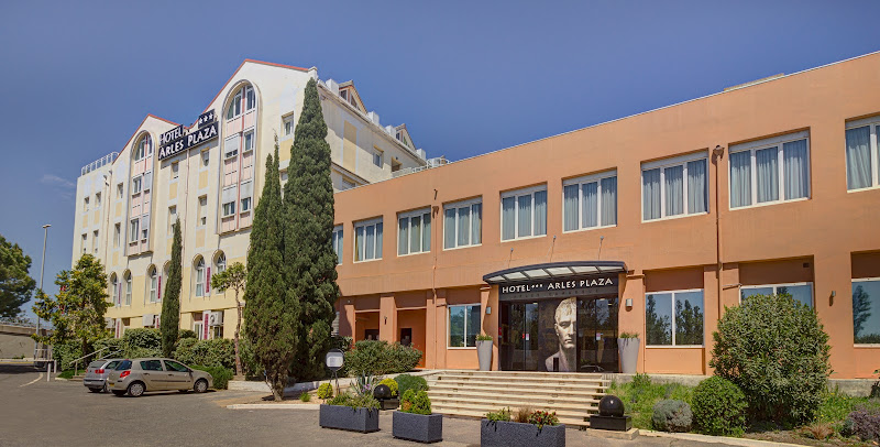 hôtel Arles Plaza à Arles