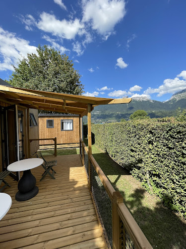Camping les champs Fleuris Duingt à Duingt