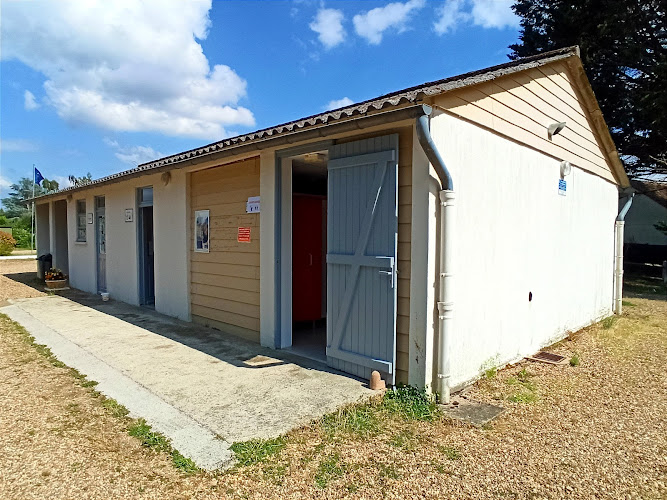 Camping Municipal Saint-Mayeul à Le Veurdre