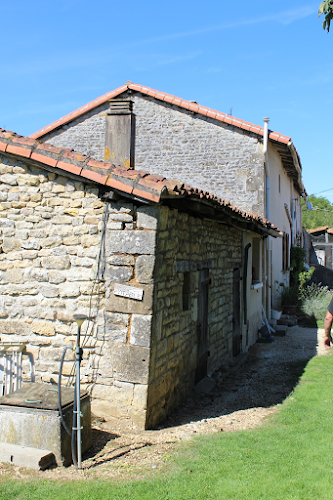 Camping Rural des Marronniers à Pleuville