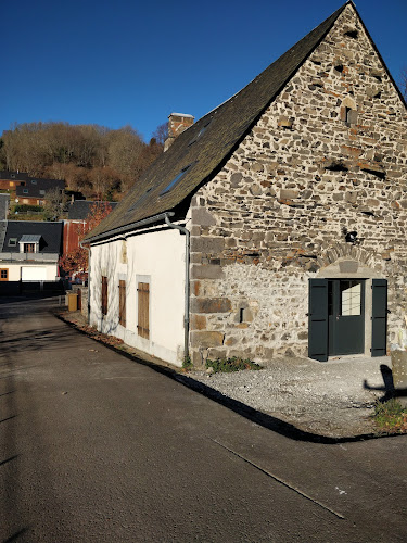 Le genêt à Murat-le-Quaire